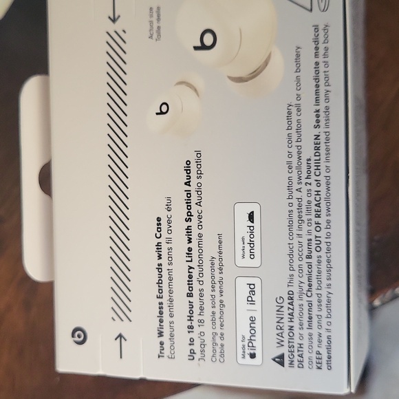 Beats by Dre Solo Buds - White - Picture 2 of 2